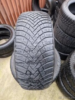 Predám zimné Brigestone 225/45R17 94H