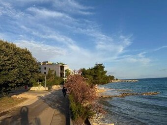 CHORVÁTSKO - Apartmány v 1. rade (3i) - MANDRE, ostrov PAG