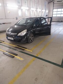 Predám opel corsa