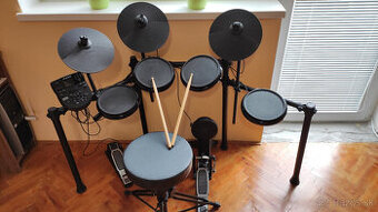 Alesis Nitro Kit - rezervované