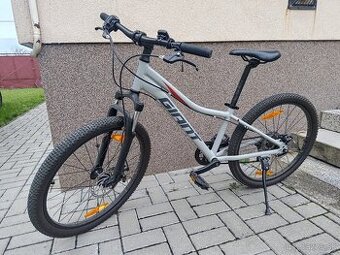 Bicykel GIANT XtC JR Disc 24 Concrete