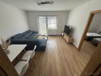 Na prenájom: Štýlový 3-izbový byt s balkónom a garážou