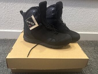 Pracovna obuv vysoka vel 29