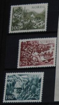 Poštové známky - Flóra 1021 - neopečiatkované