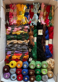 Bavlnky a mulinky na vyšívanie