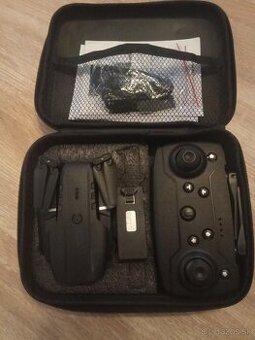 Prenosný skladací dron model E99