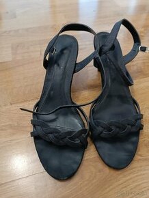 Čierne sandálky s trblietkami - 39