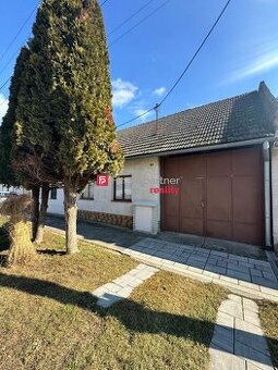 Štýlový vidiecky dom na predaj, 14km od mesta Piešťany