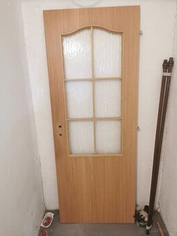 Interiérové dvere so sklom 70cm pravé