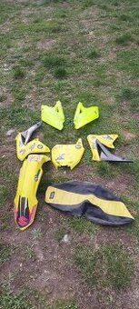Plasty rmz 250 2010