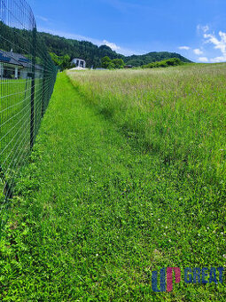 NA PREDAJ pozemok  (1.258m2) v meste Krompachy
