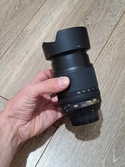 Nikon nikkor 18-105 vr