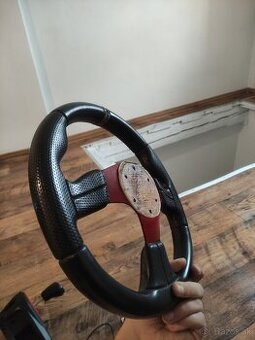 adaptér pre thrustmaster s volantom