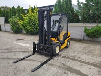 Yale GDP35VX, zdvih 4915 mm, triplex