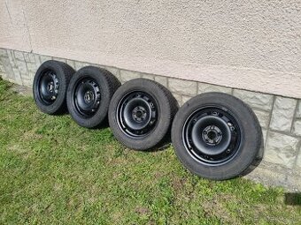 Zimné pneumatiky na plechových diskoch R15