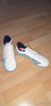 Kopačky Nike č.38.5