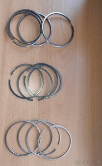 NOVÉ piestne krúžky škoda veterány