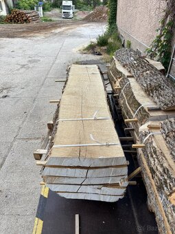 Predám rezivo Jaseň, šírka foršní od 50cm-130cm