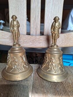 Starozitne stolové zvončeky