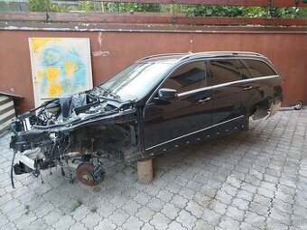 Mercedes w212 250 cdi 150kw Rozpredám