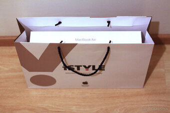 MacBook Air 13.6" M4 24GB/512GB nerozbaleny, 2 rocna zaruka