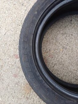 Predám 4ks letných pneu Bridgestone Potenza 175/55R15 77v, D