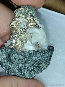 Minerál Striebro na kalcite- Maroko