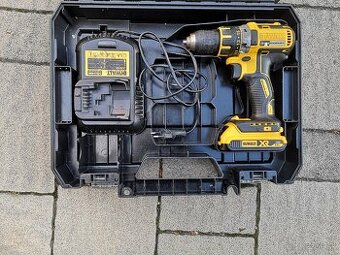 Dewalt DCD777 Vŕtací Skrutkovač cena 129€