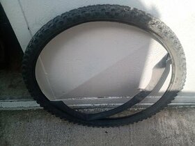 Predám koleso 26' a plášť , 26x1.95 na horský bicykel. Dobr