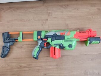 Nerf Vortex Praxis - Samopal so zásobníkom