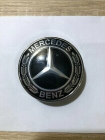 Kryt - emblem - znak Mercedes Benz na kapotu