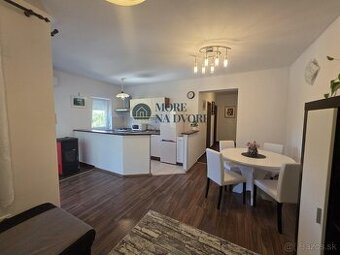 Apartmán v blízkosti mora - Novi Vinodolski, Chorvátsko