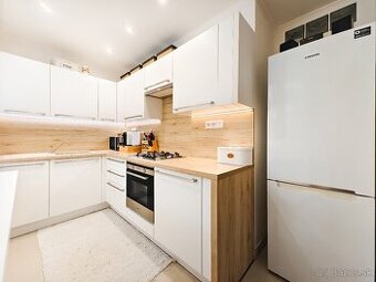 3-IZB. BYT PO KOMPL. REKONŠTR. s LOGGIOU, KOŠICE-ZÁPAD
