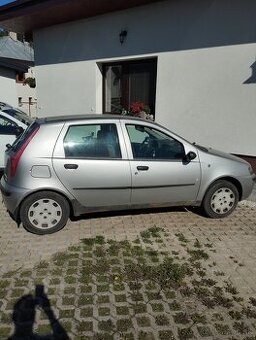 Fiat Punto 1.2 benzín 44kw