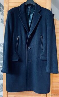 Pánsky čierny kabát, M