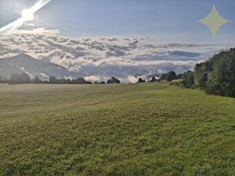 Pozemok 2400 m2 / samota s výhľadom / možnosť výstavby