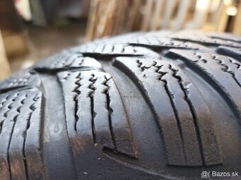 Predam 2 kolesa 5x114,3 r15 za 25e kus.pneu semperit,195/65,