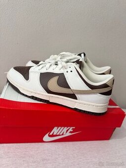 Nike Dunk Low Next Nature Summit White Baroque Brown
