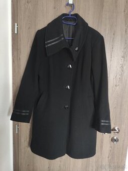 Čierny kabát - veľ. 44