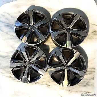 Predám originál disky Peugeot R18 GT