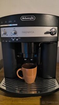 Kávovar Delonghi Magnifica vo vybornom stave