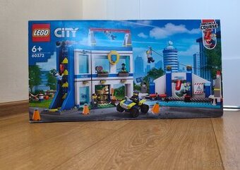 LEGO 60372 Policajná stanica-NOVÉ,neotvorené,ukončená výroba