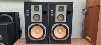 Reproduktory  JVC