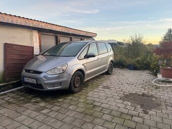 Ford S - max