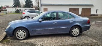 Predám Mercedes w211 270cdi automat
