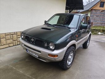 Nissan Terrano II
