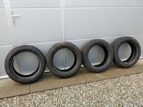 17" zimné pneumatiky Dunlop 215/70R17
