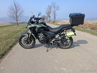 Honda CB500X 2023.