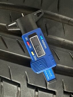 Letne pneu 235/55 R18