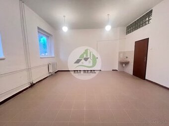 Na prenájom svetlý sklad 30,2 m2 - Banská Bystrica NO100ZL